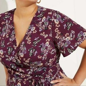 Loft plus floral flutter sleeve wrap top -in very good condition.